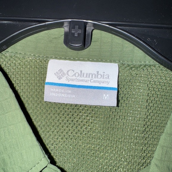 Columbia Womens Boundless Trek Button Up Vented Shirt Omni Shield Green Sz M NEW - Picture 3 of 11